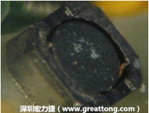 使用銀(Ag)鍍層的電源電感器(Power Inductors)，經(jīng)過(guò)推力測(cè)試后，零件端點(diǎn)上已經(jīng)看不到任何鍍層的痕跡了，所以其耐推力就比較小。