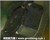 使用銀(Ag)鍍層的電源電感器(Power Inductors)，經(jīng)過(guò)推力測(cè)試后，零件端點(diǎn)上已經(jīng)看不到任何鍍層的痕跡了，所以其耐推力就比較小。