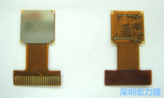 FPC可設(shè)計(jì)的電路復(fù)雜度與密度，比PCB遜色，但可適應(yīng)結(jié)構(gòu)的彈性結(jié)構(gòu)，成為電子產(chǎn)品設(shè)計(jì)重點(diǎn)。